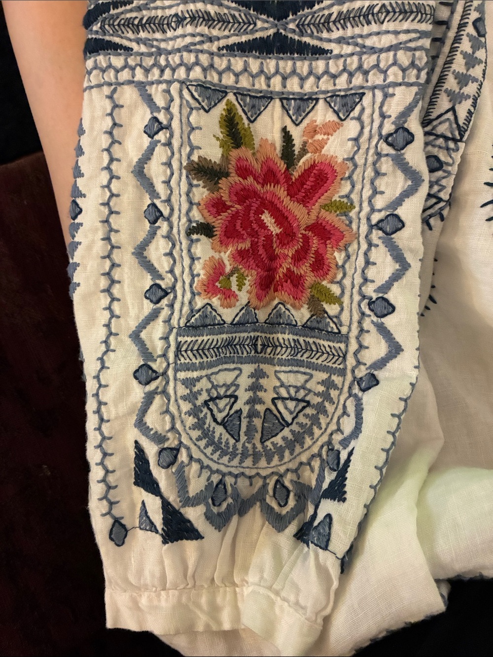 Johnny Was White Linen tie neck Blouse with Blue and floral embroidery Size XS - Picture 4 of 11